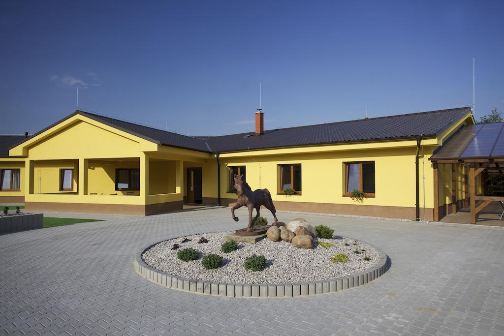 Penzion Ranch Горжовице Экстерьер фото